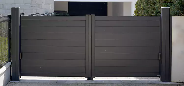 Common Residential Gate Issues We Resolve in Omaha, NE